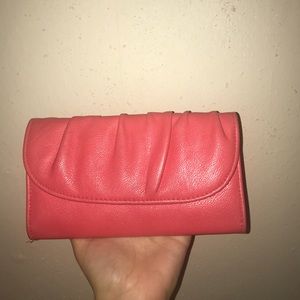 Coral wallet